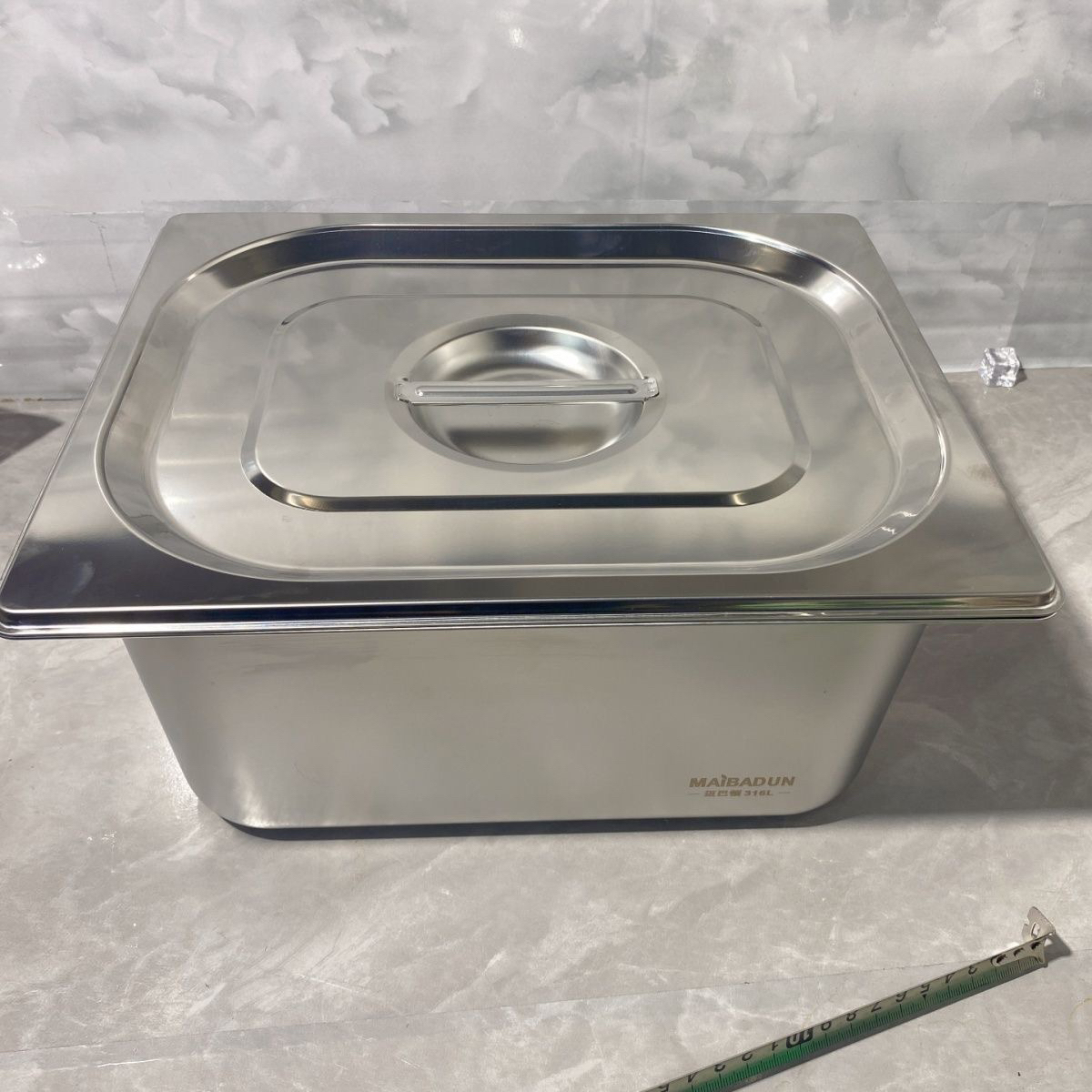 迈巴顿高端米桶大保鲜盒收纳盒