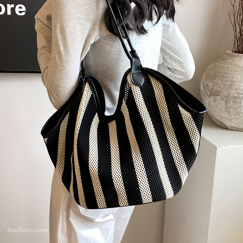 大容量镂空网布包包女2025新款通勤百搭单肩包夏季手提托特包xw