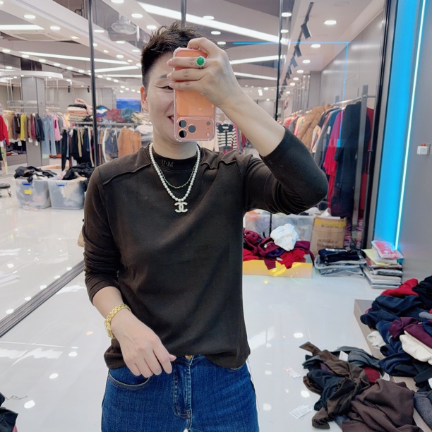 韩国棉高弹力巨好穿3色中领UM上衣3309品