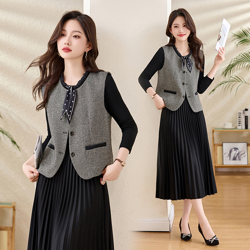 法式小香风马甲套装裙女2025春秋新款高级感名媛气质连衣裙两件套