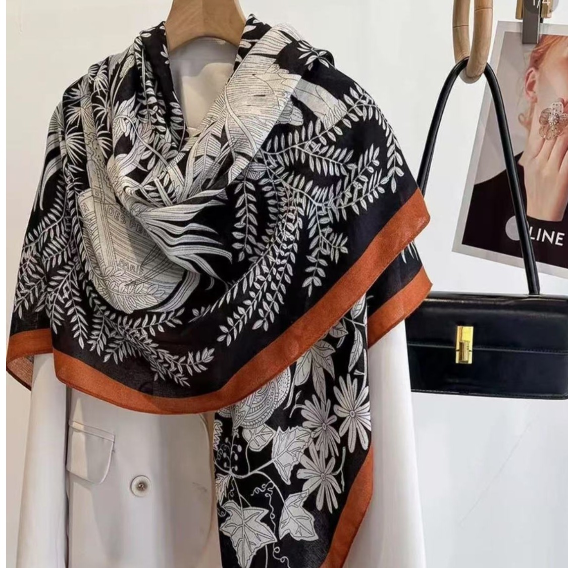 秋季外搭披肩旅游度假拍照日常穿搭时尚双面印花大方气质大方巾