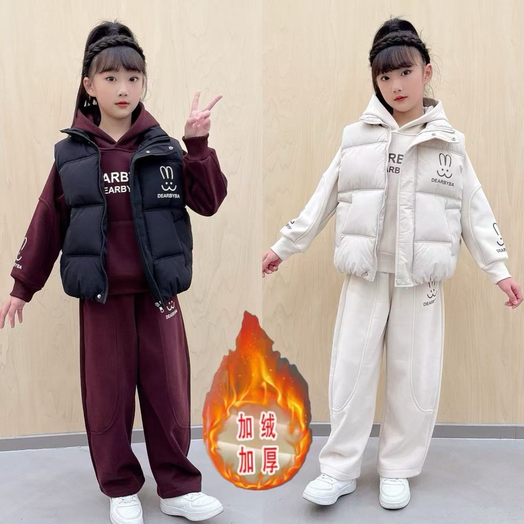 儿童连帽卫衣套装女童冬新款加绒洋气连帽字母卫衣休闲保暖三件套