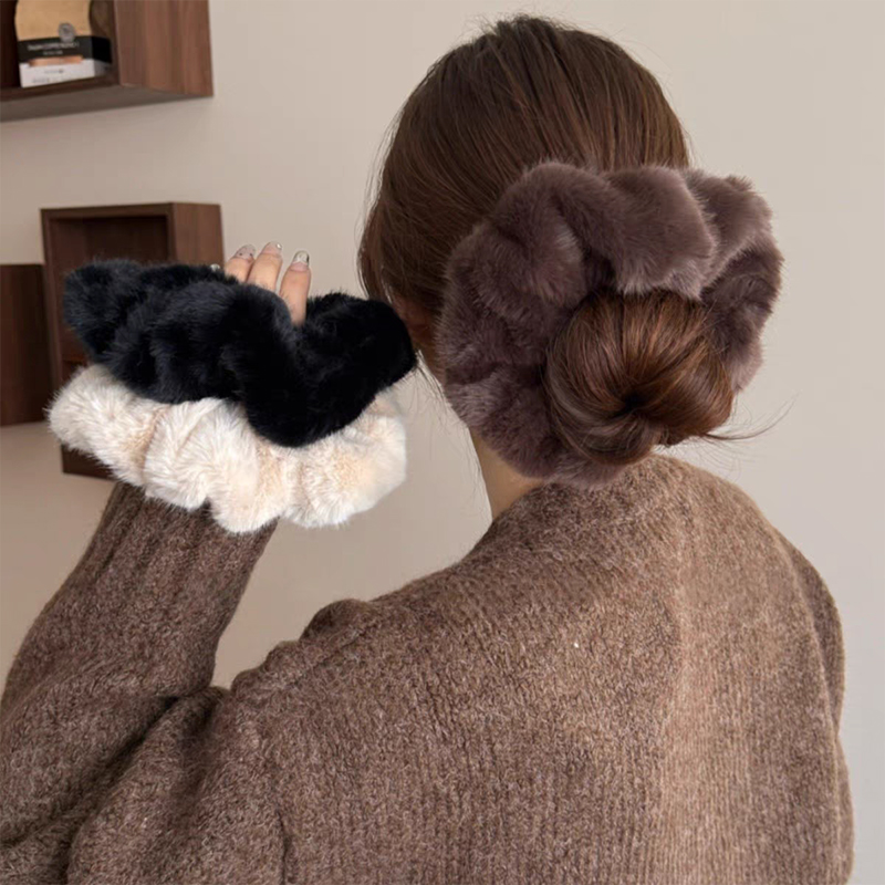 韩系大号毛绒大肠发圈秋冬仿貂毛发圈头绳毛毛发饰丸子头马尾发绳