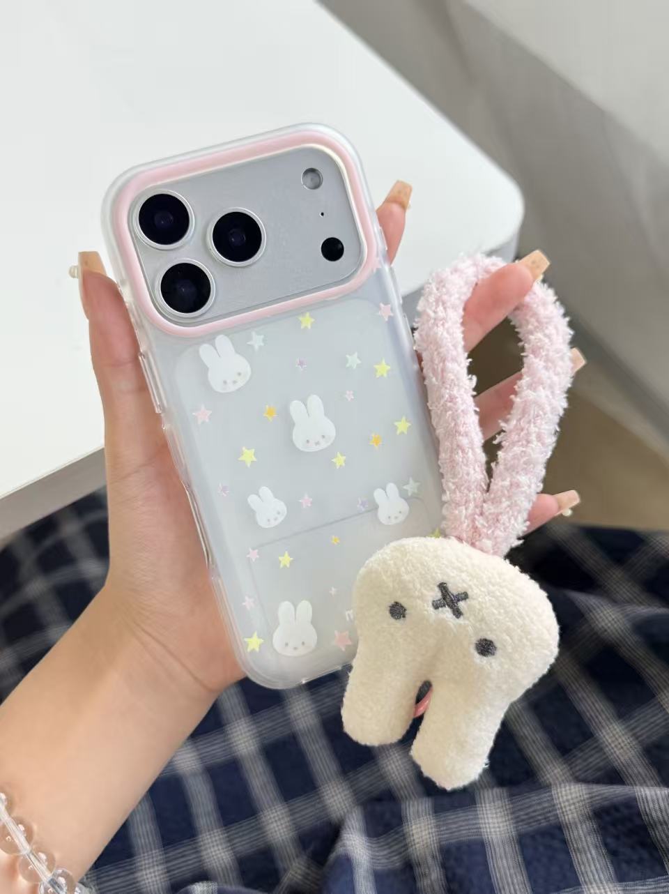 磨砂米菲星星可爱简约适用17promax包相机键包相机键iPhone17p