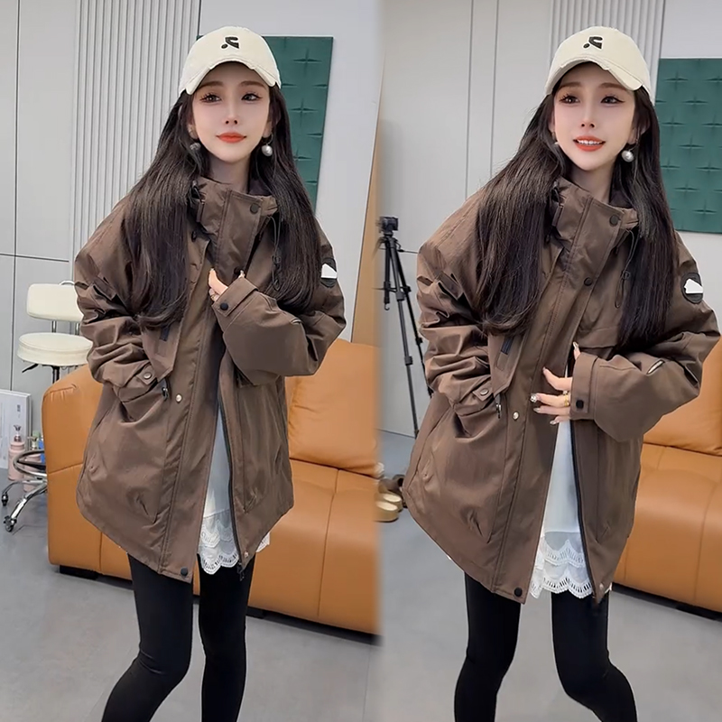2025秋季新款时尚显瘦气质网红高档洋气女高级百搭宽松大码棉外套
