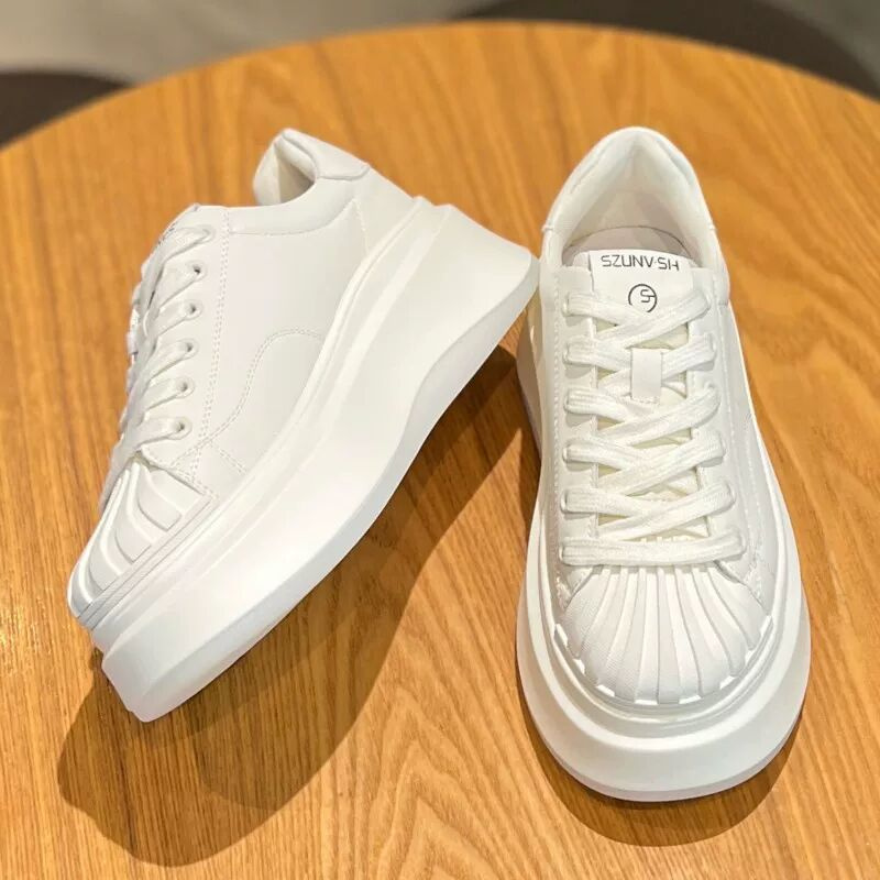 真皮贝壳头厚底小白鞋女2025秋冬季新款白色百搭透气系带休闲板鞋