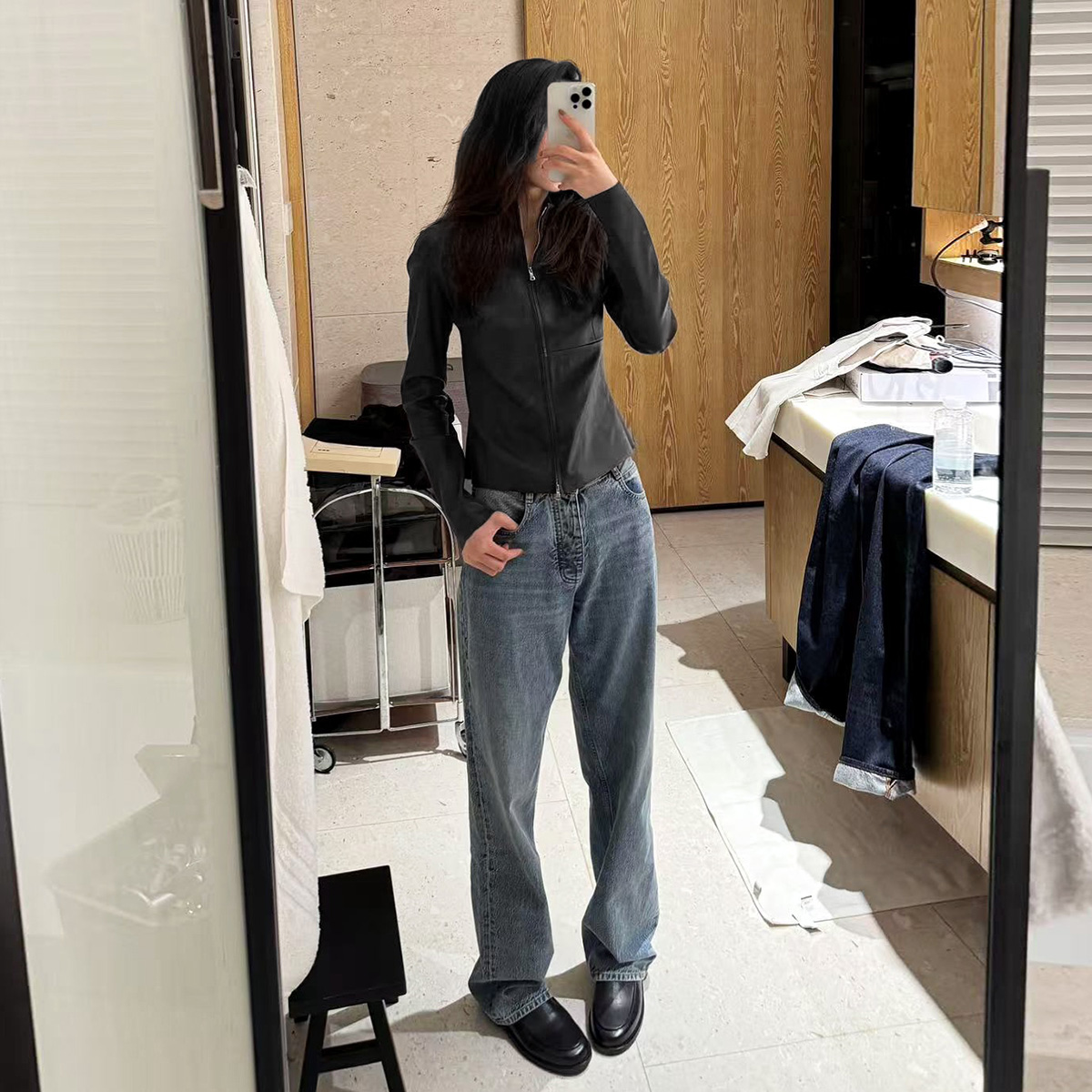 ROMI STUDIO“率性自我”绵羊皮弹力修身皮衣外套 RW25SW80011