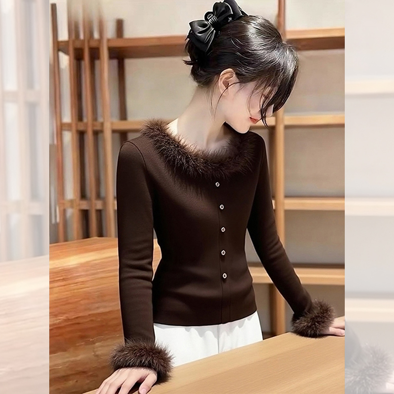 别致独特漂亮咖色针织小衫女装秋冬季穿搭洋气高贵百搭毛毛领上衣