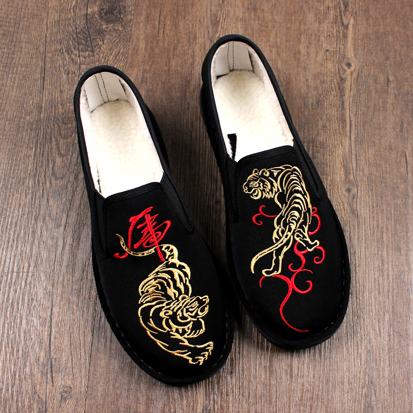 2025新款加绒舒适保暖加厚老北京布鞋男士软底民族风休闲百搭棉鞋