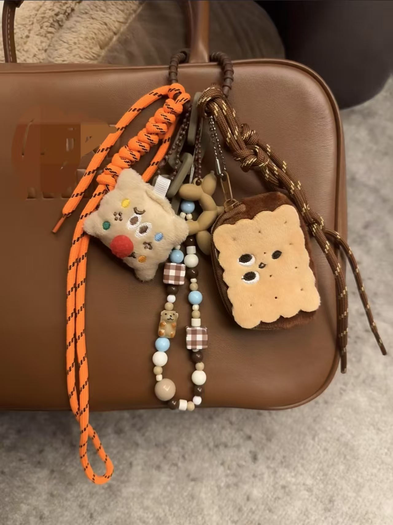 （全身端）毛绒miu时尚包挂