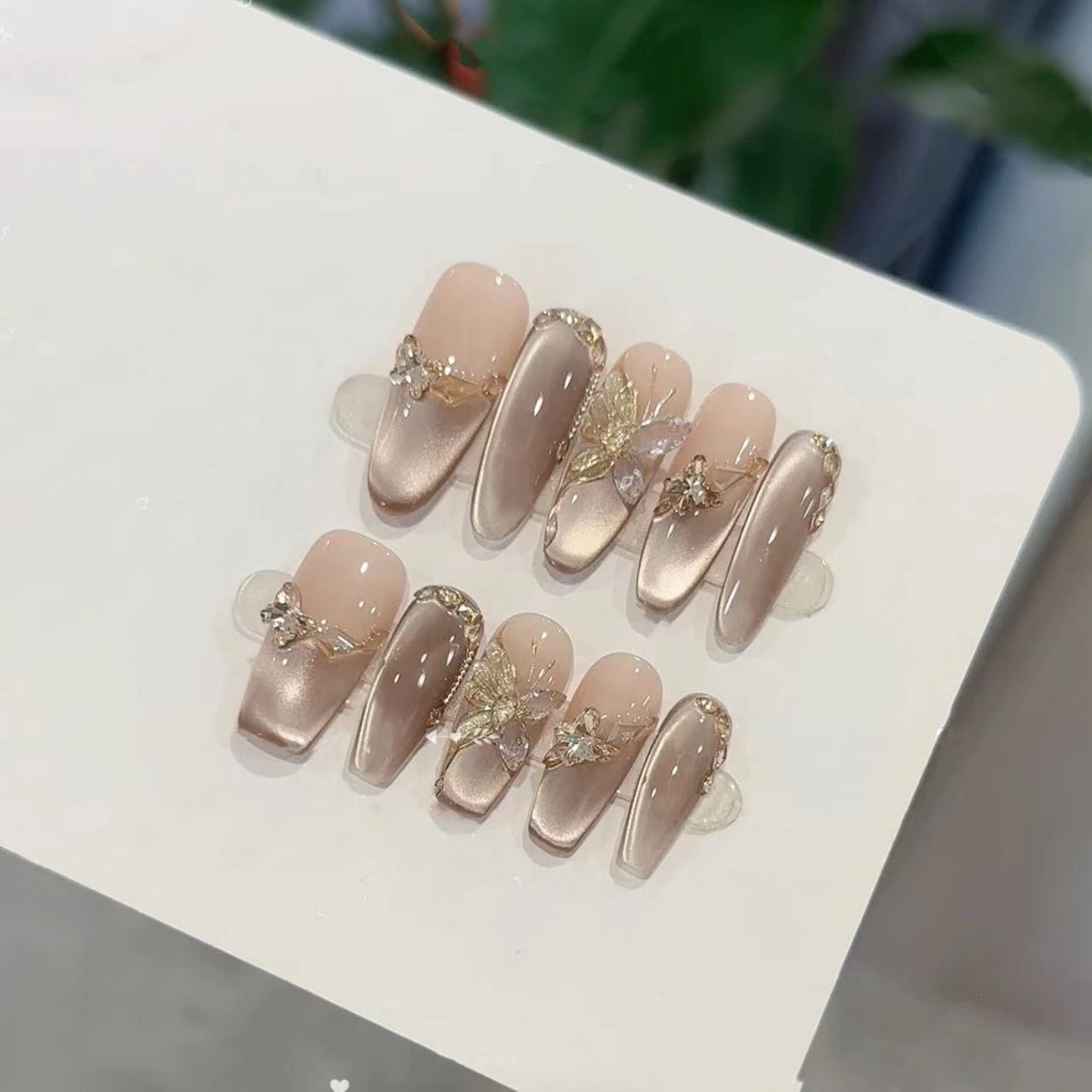 【枯叶蝶】纯手工穿戴甲光疗甲冰透渐变四季流行