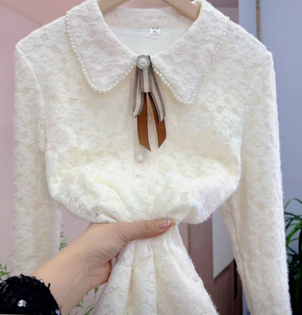 29#女士打底衬衫宽松显瘦时尚高档百搭减龄蕾丝钩花衫慵懒风上衣