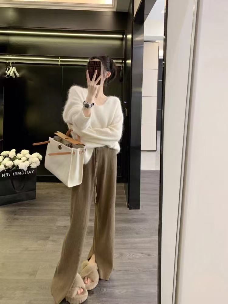 2025秋冬新款韩系气质V领针织毛衣高腰垂感显瘦休闲裤两件套装