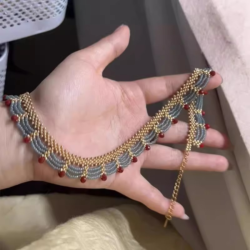 铜合金仿水晶项链 蕾丝串珠项链女2025新款锁骨链高级感轻奢小众