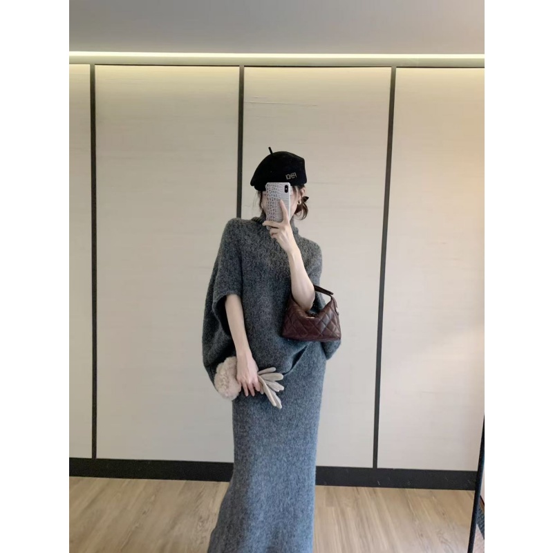 慵懒风斗篷式高领针织毛衣女秋冬时尚气质宽松显瘦半身裙两件套装