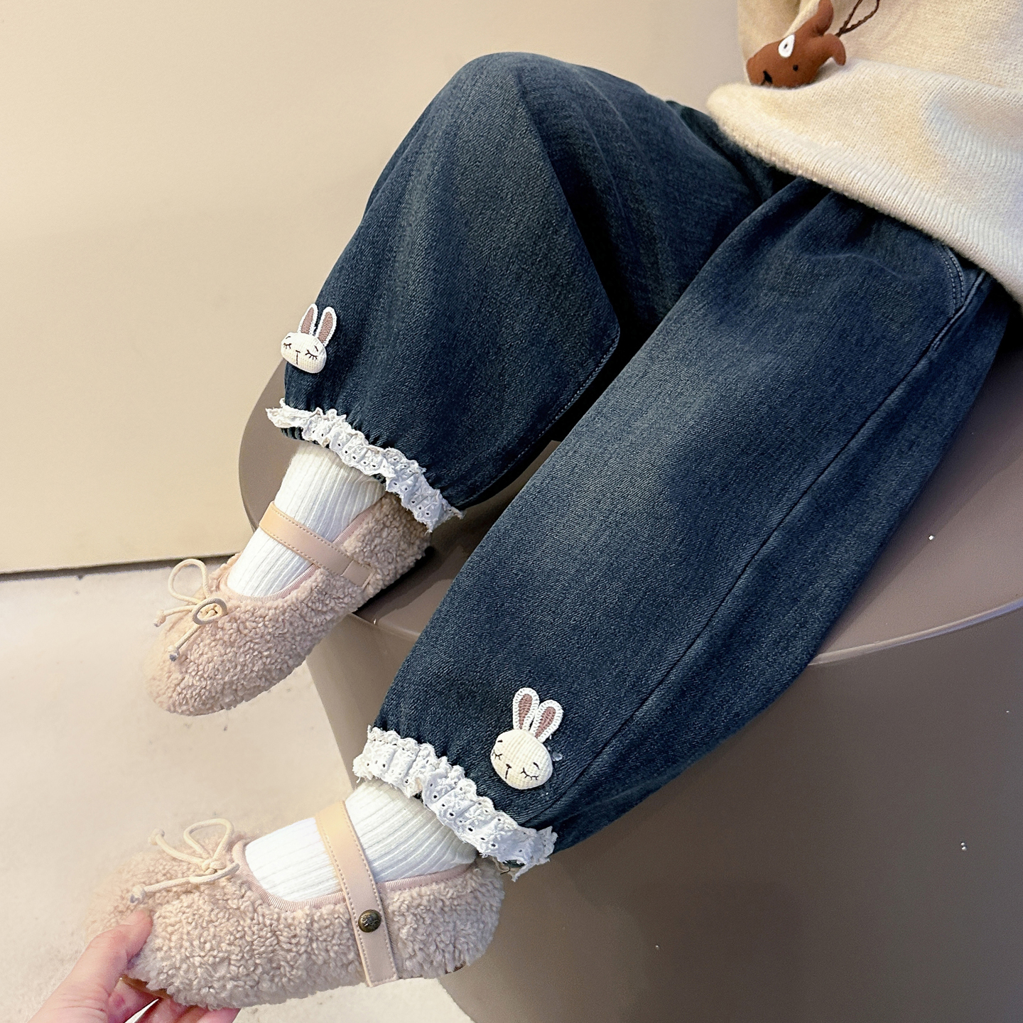 女童加绒裤子秋冬季2025新款儿童加厚牛仔裤女宝宝冬装洋气休闲裤