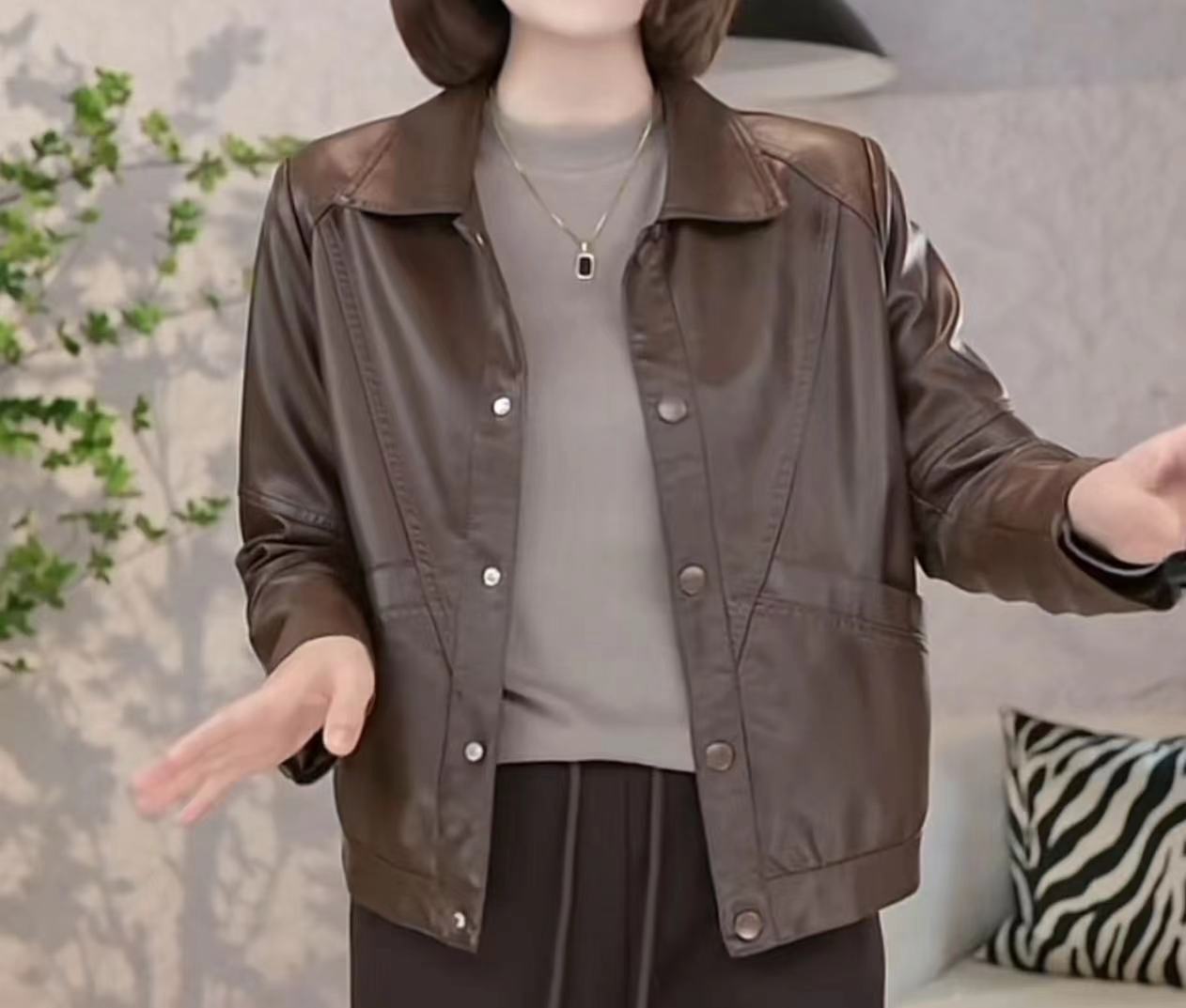 2025新款皮衣翻领水洗皮软皮扣子韩版气质显瘦休闲外套rx