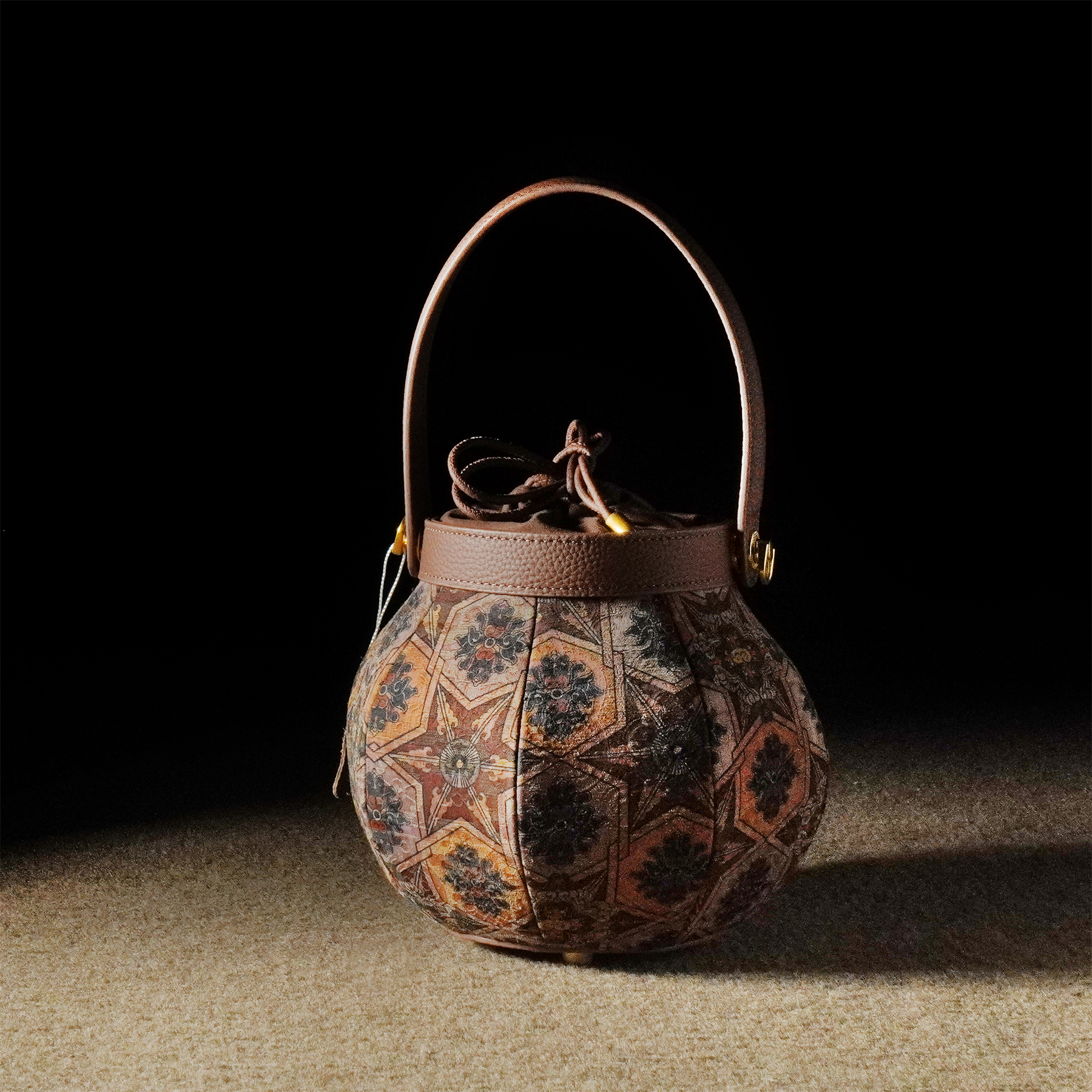 森下新中式灯笼包2025年秋冬新款国风手提包斜挎牛皮包