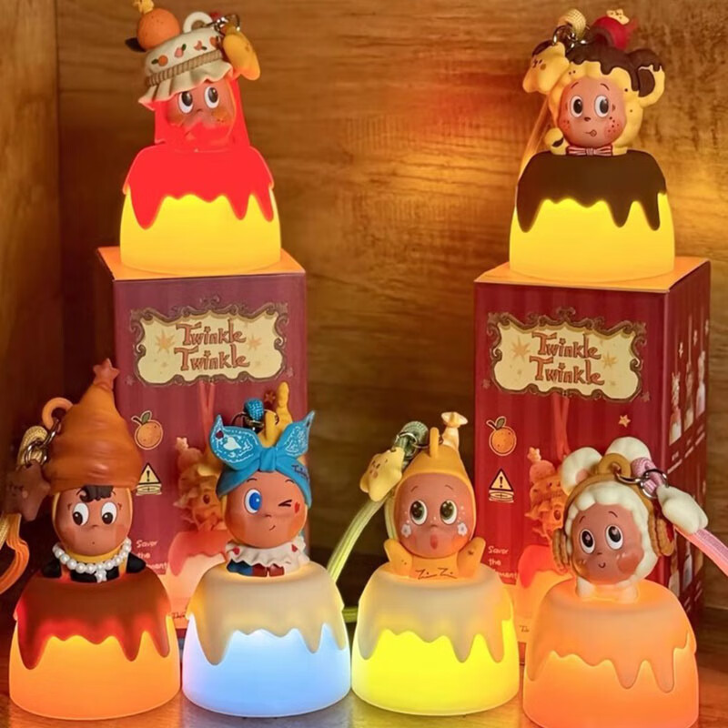 星星人美味时刻系列小夜灯盲盒挂件车载挂饰可爱周边礼物玩具摆件