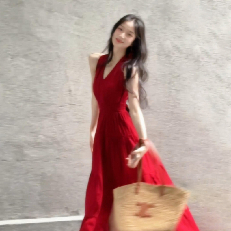 【现货+运补】红色无袖V领挂脖连衣裙夏季2025新款巨好看长裙3852