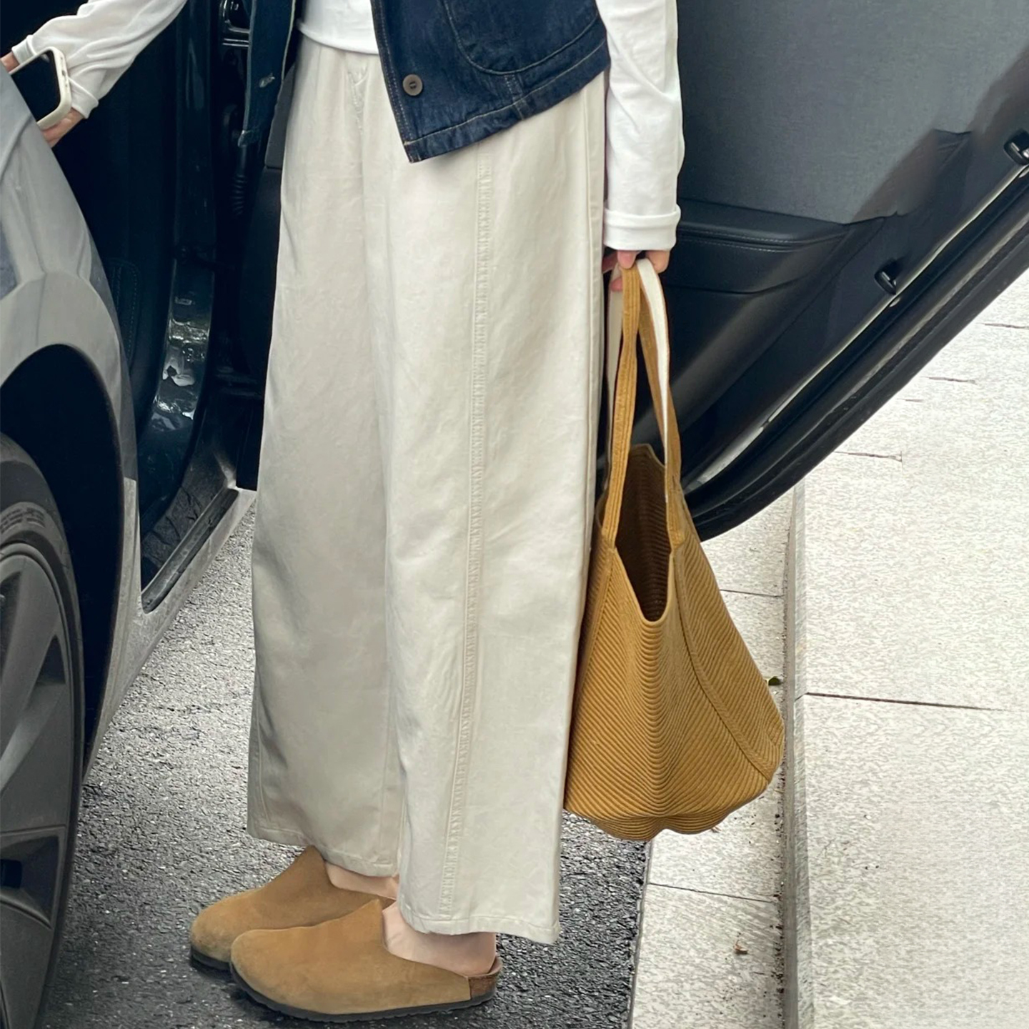日系简约杏色阔腿裤女秋季大码胖mm小个子宽松显瘦直筒九分休闲裤