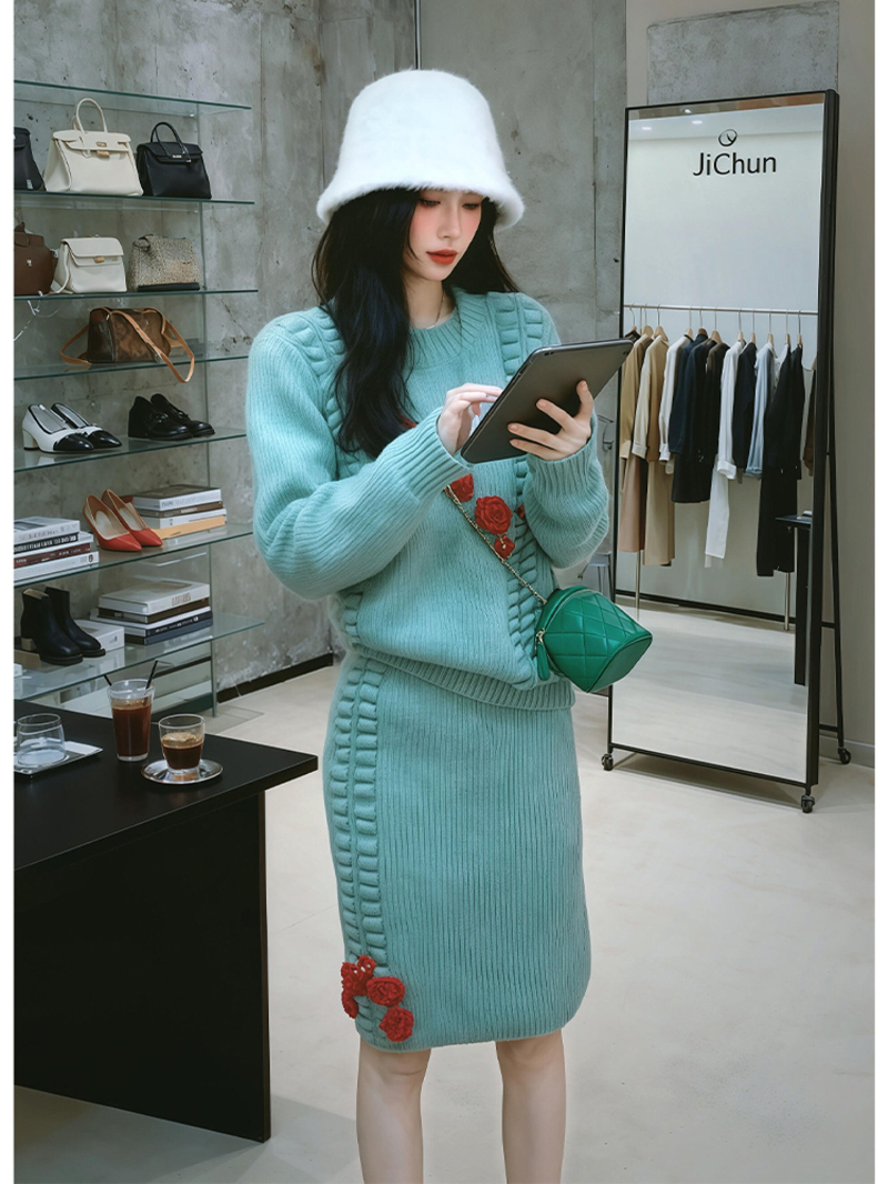 一整套韩系慵懒风秋季穿搭蓝色针织衫毛衣显瘦半身裙两件套装女