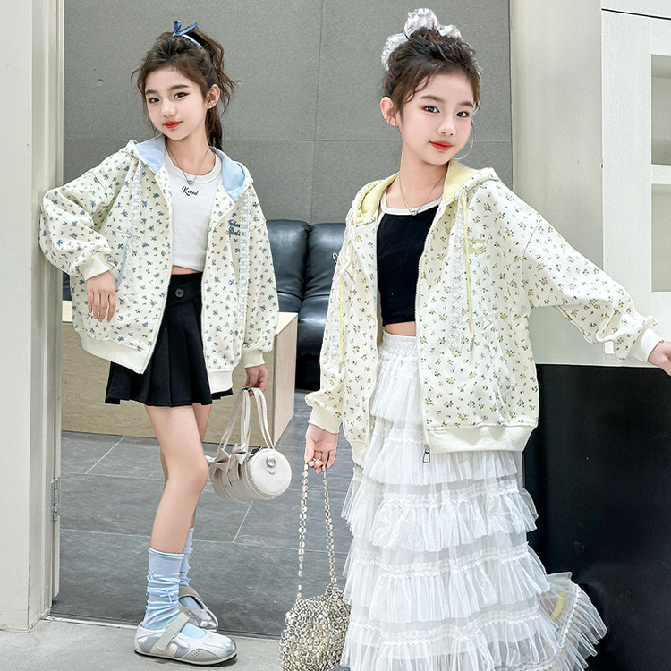 女童外套春秋款2025新款洋气儿童秋装连帽卫衣小女孩秋季开衫上衣