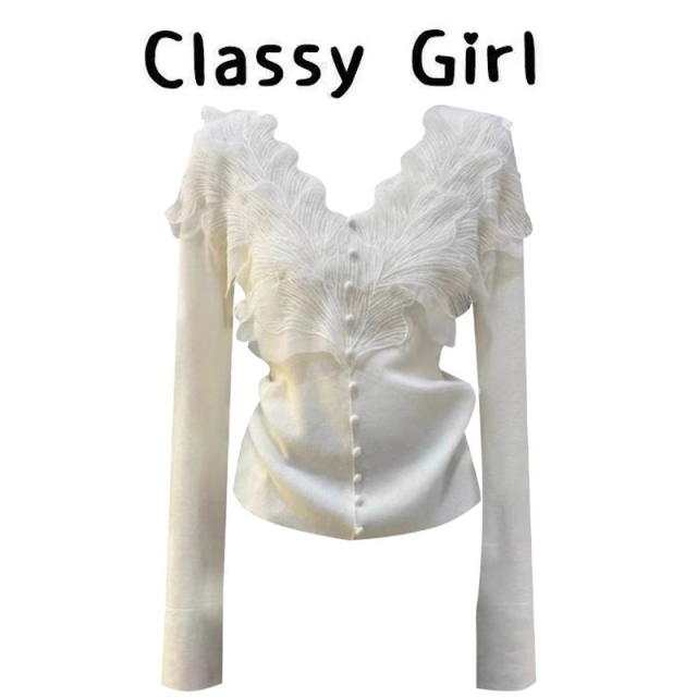 法式蕾丝花边V领针织衫女气质轻奢百搭毛衣2025冬季新款女装上衣