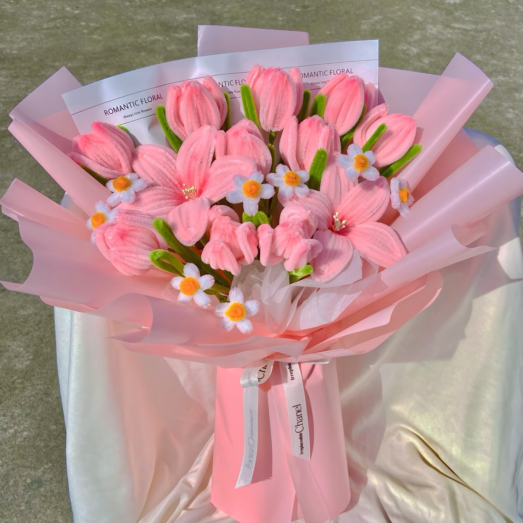 成品手工百合郁金香花束送老婆送老师母亲节女友闺蜜朋友生日礼物