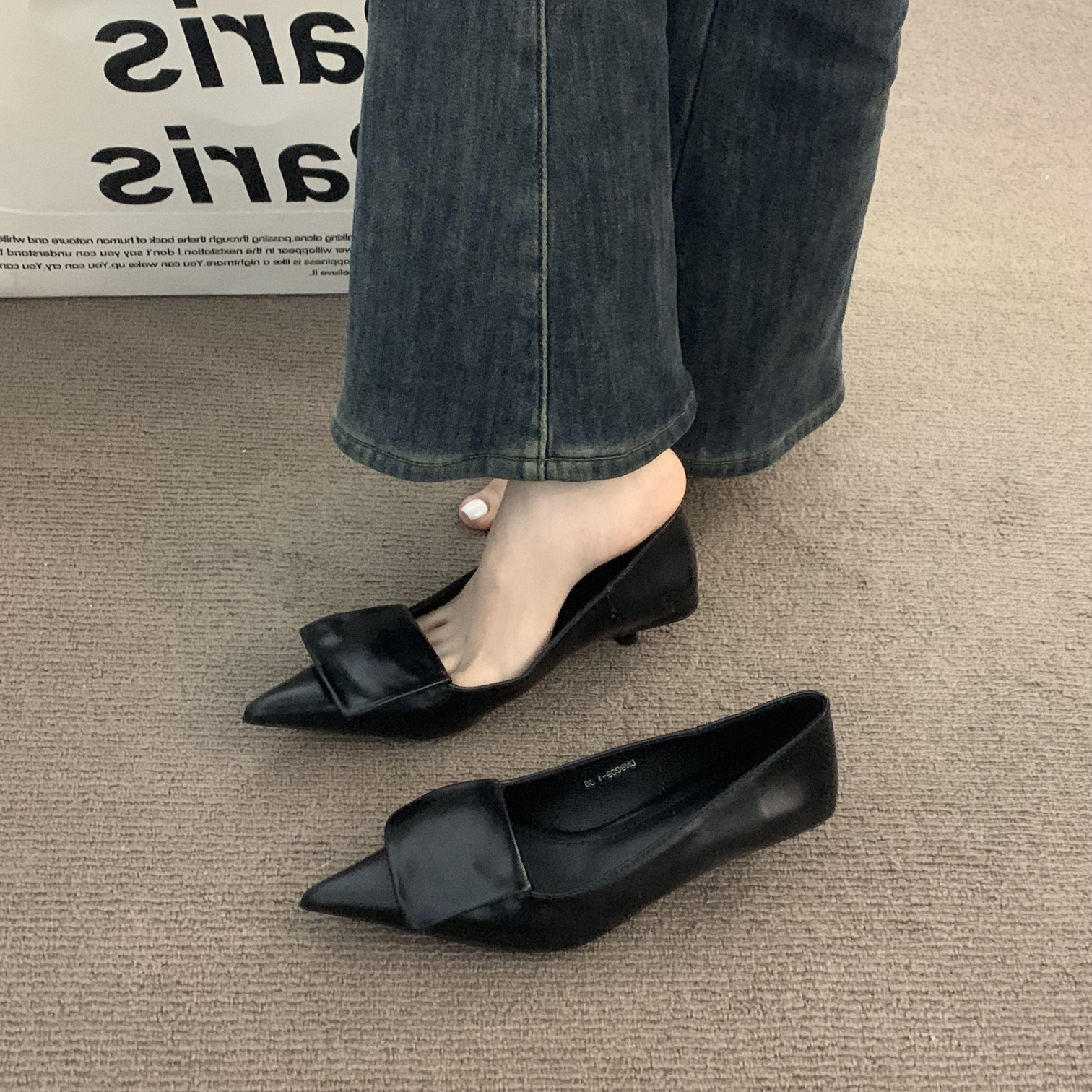 法式高级小众细跟单鞋女鞋子2025春夏新款气质尖头高跟晚晚奶奶鞋