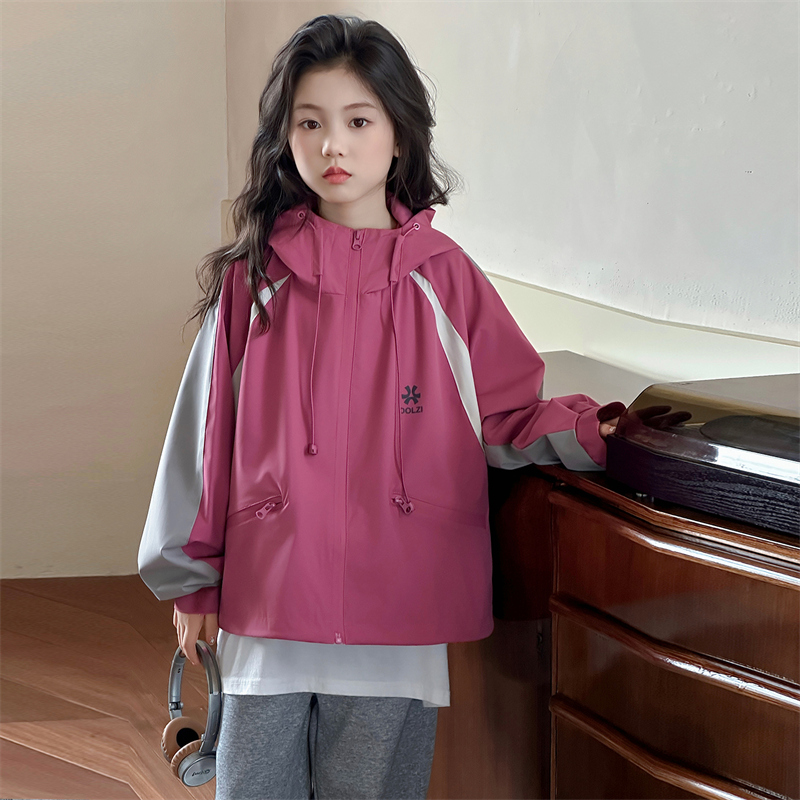 女童冲锋衣外套春秋2025新款儿童秋装户外洋气拼色女大童秋季上衣