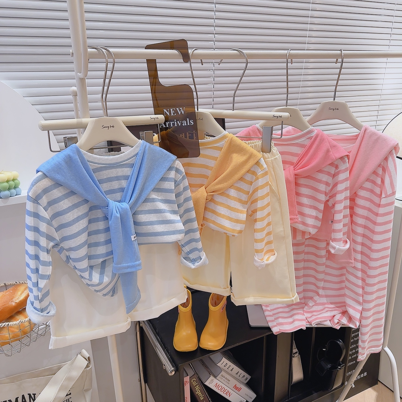 【多巴胺】（送披肩）新款女童小清新条纹打底衫时尚百搭长袖防晒上衣