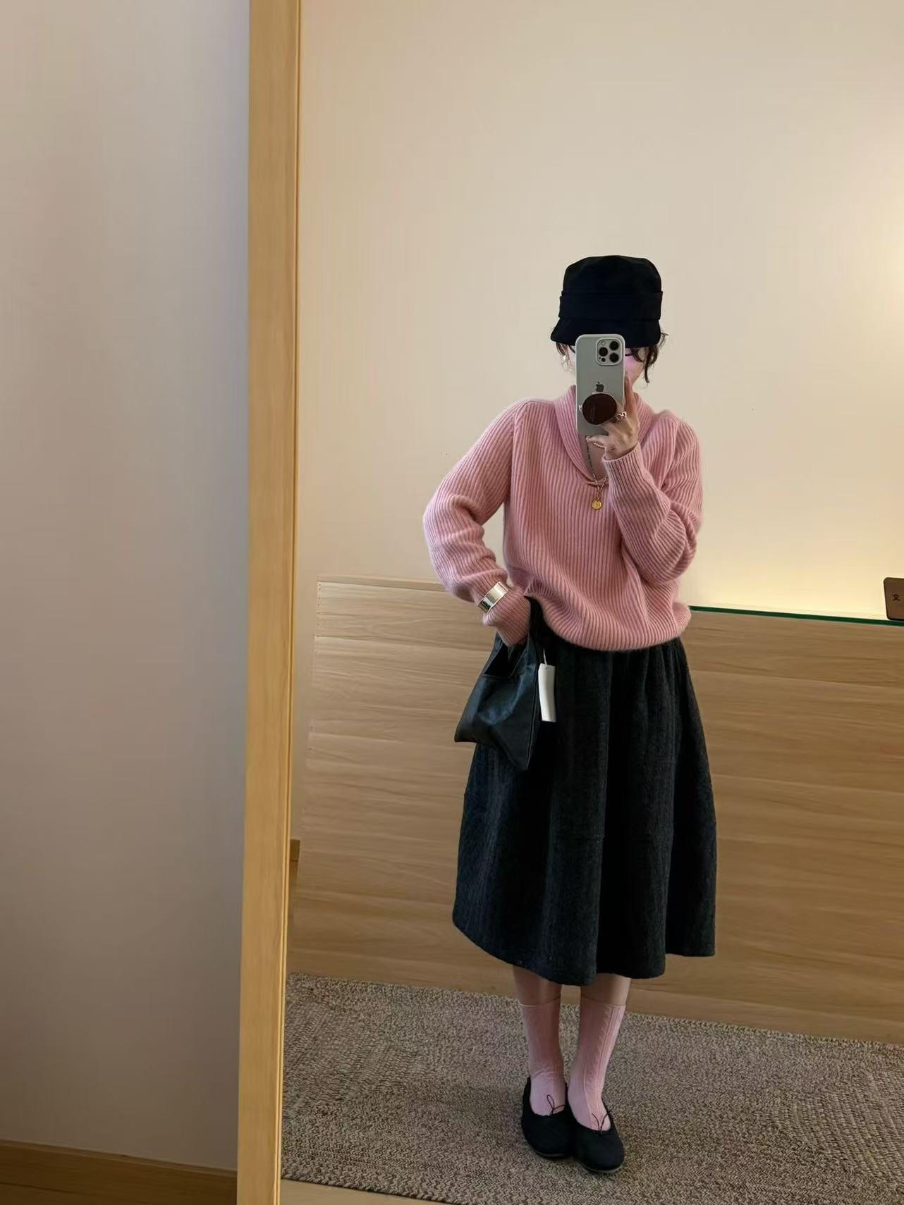 2026春季新款法式小众设计感气质显瘦软糯毛衣针织衫上衣女半身裙