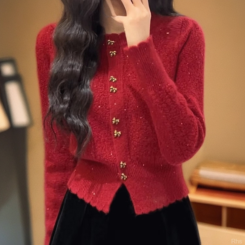 2025早春小香风蝴蝶金扣毛衣女慵洋气懒风长袖纯色百搭针织衫上衣