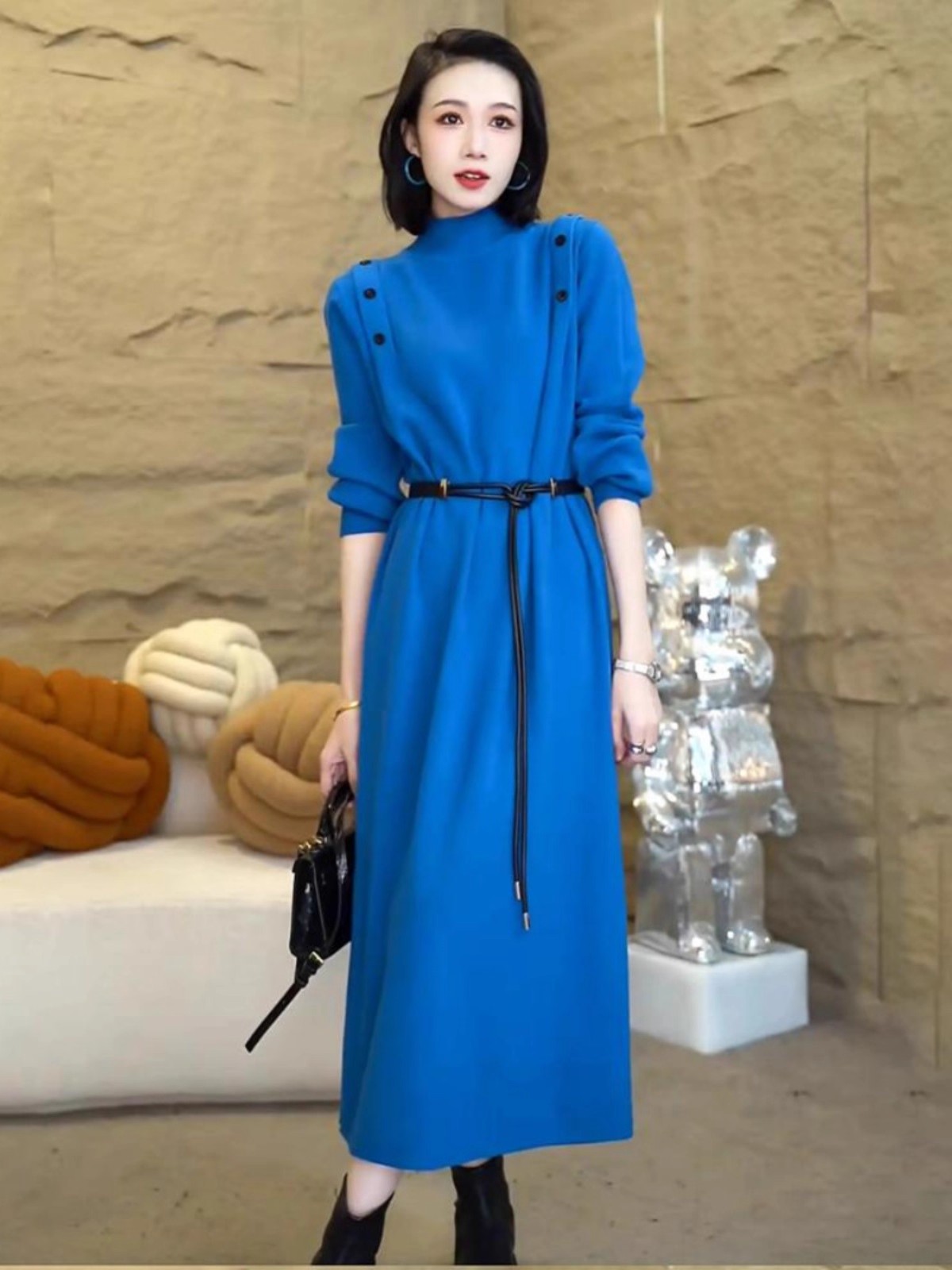 连衣裙女宽松配大衣毛衣裙洋气遮肚过膝打底衫秋冬新款半高领针织