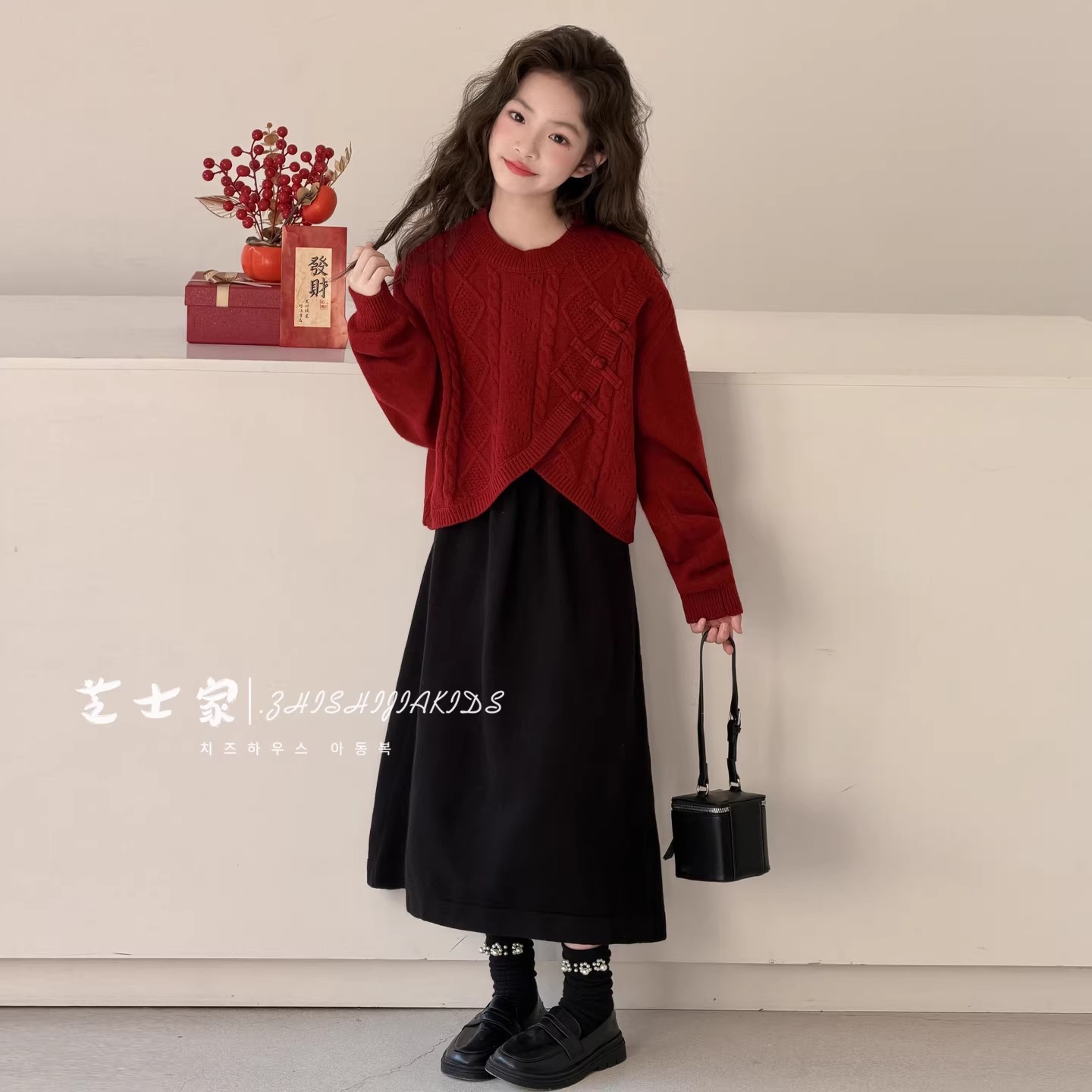女童冬季连衣裙套装2026新款女大童新年红毛衣背心裙连件套拜年服