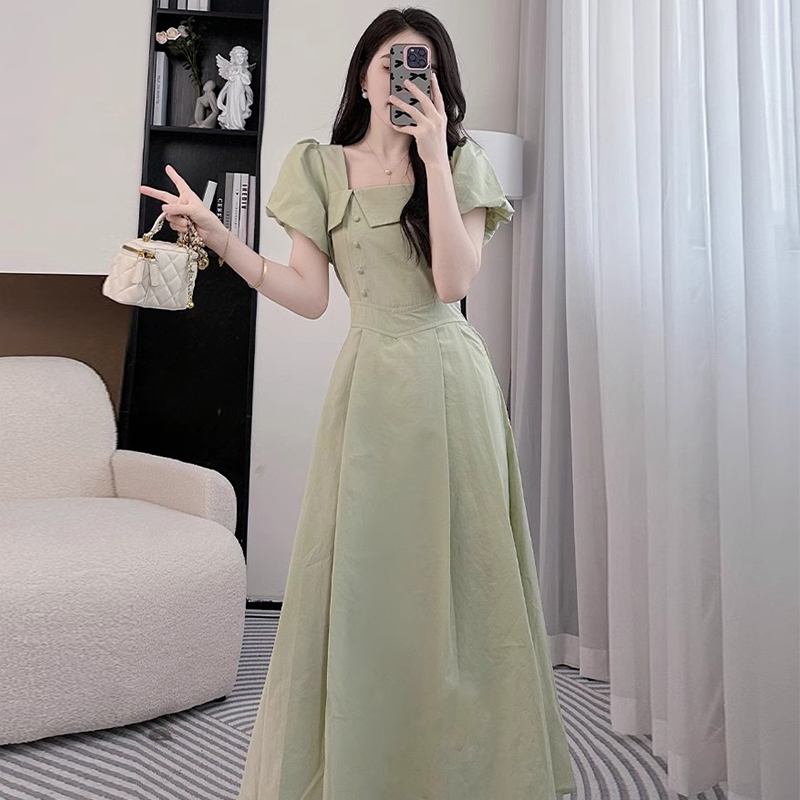 绿色连衣裙女夏2025新款收腰御姐风超好看长裙子D1357
