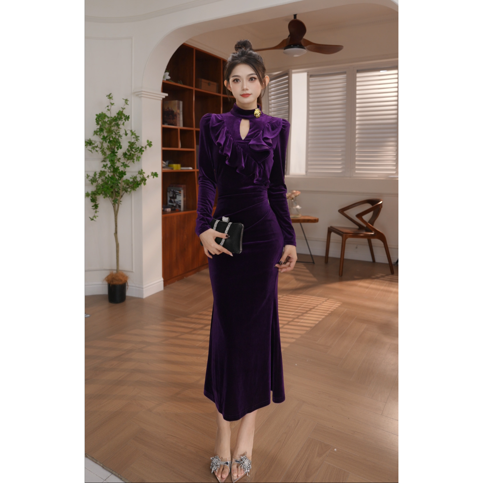 香见欢轻奢定制·轻奢修身宴会优雅时尚长袖法式连衣裙41134