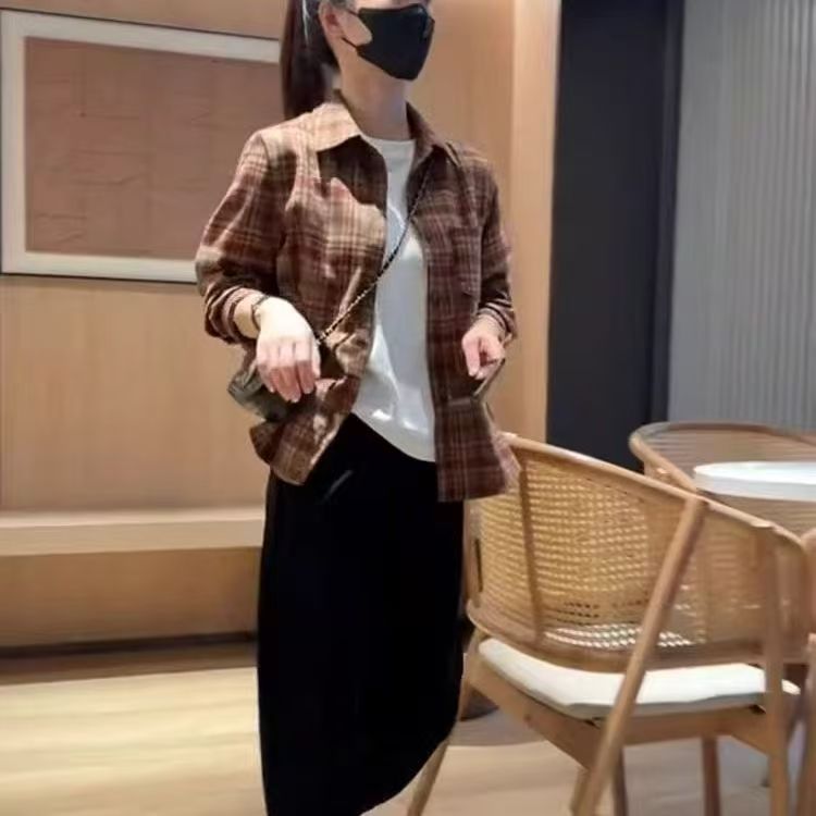 秋季长袖衬衣休闲耐脏女装磨毛时尚春季网红格子衬衫上衣洋气宽松