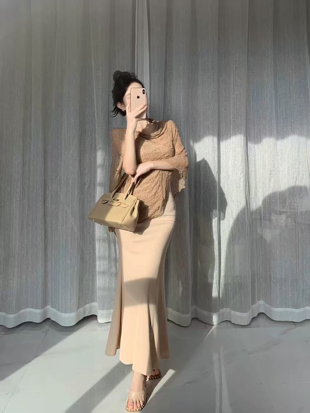 【金丝雀】纯欲性感吊带外搭高级感罩衫女春新款修身显瘦包臀裙套装