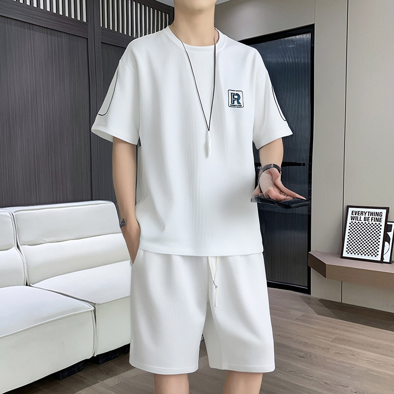 男士简约夏季新款休闲运动套装潮流宽松短袖短裤帅气搭配一套男装