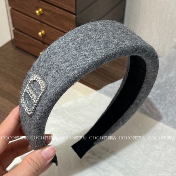 高质感满钻猪鼻子灰色毛呢发箍高颅顶轻奢加宽头箍压发百搭发卡