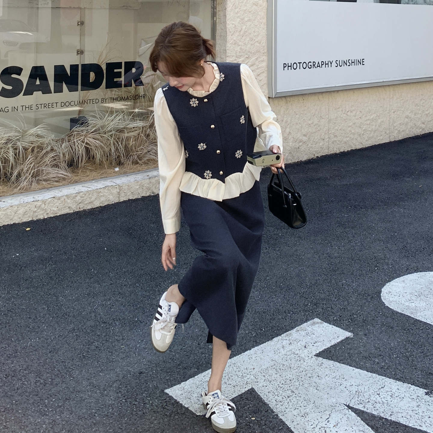 法式名媛小香风时尚套装女2025秋季新款刺绣马甲衬衫半身裙三件套