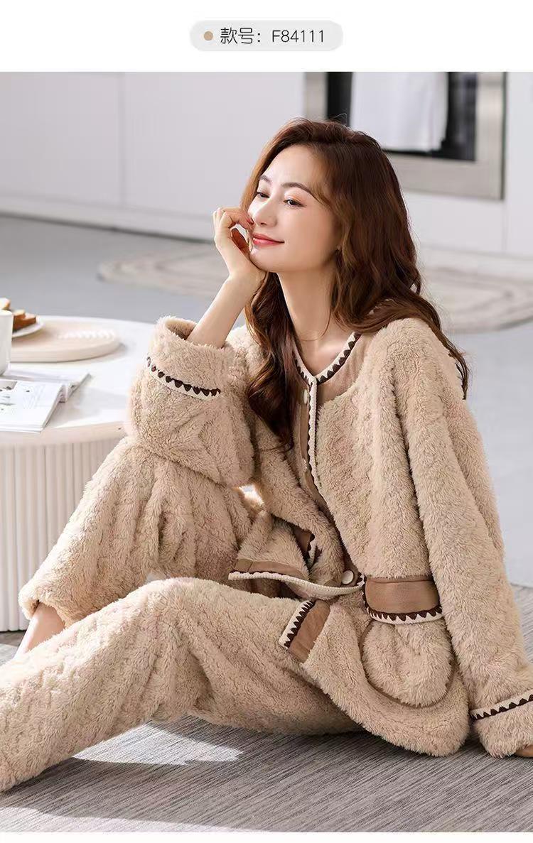 新款睡衣女冬款贵妃绒家居服保暖加厚大码加绒两件套可外穿