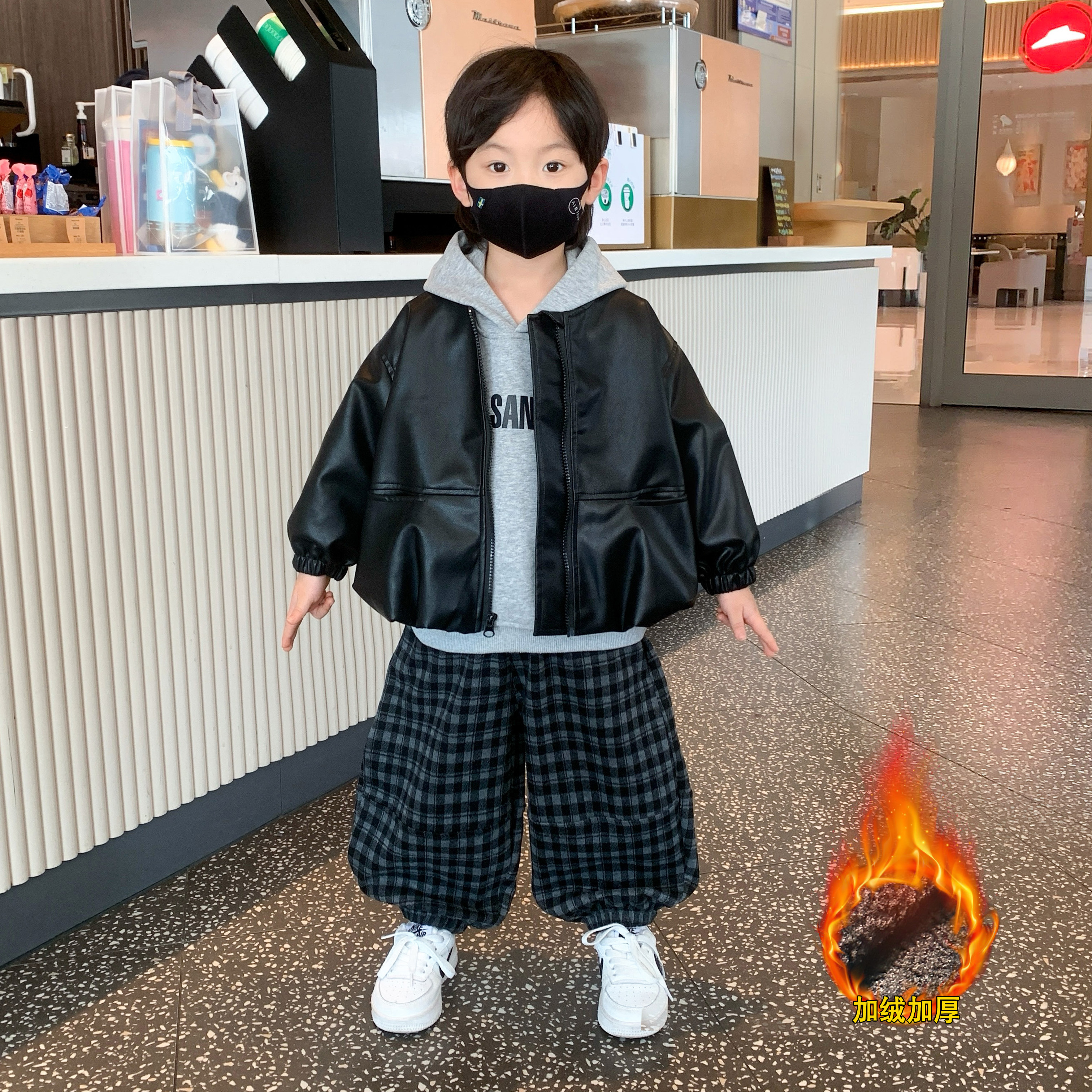 男童加绒套装2025新款儿童卫衣秋冬装痞帅男孩宝宝加厚皮衣三件套