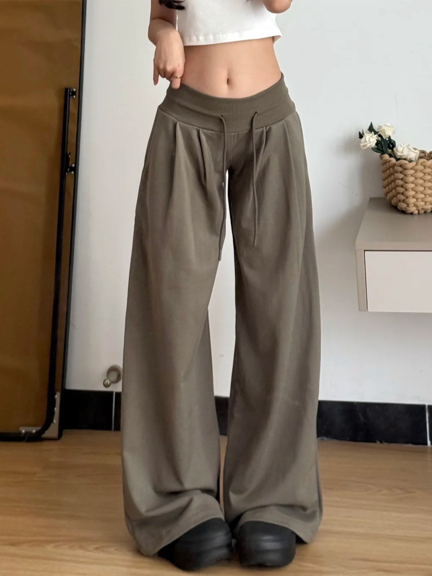 慵懒风低腰阔腿裤女秋新款胖mm宽松显瘦卫裤梨型身材直筒休闲长裤