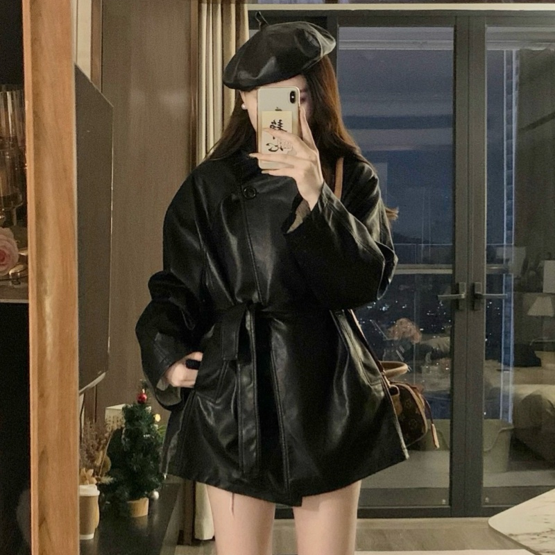 高级设计感收腰翻边皮衣外套复古黑色皮西装风衣外套