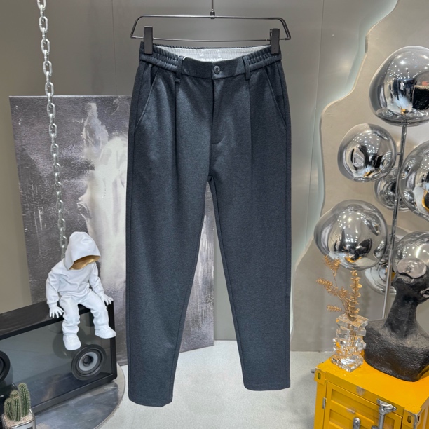 25轻奢老钱风弹力微锥小直筒型卫裤裤子纯色潮秋季休闲裤修身抗皱