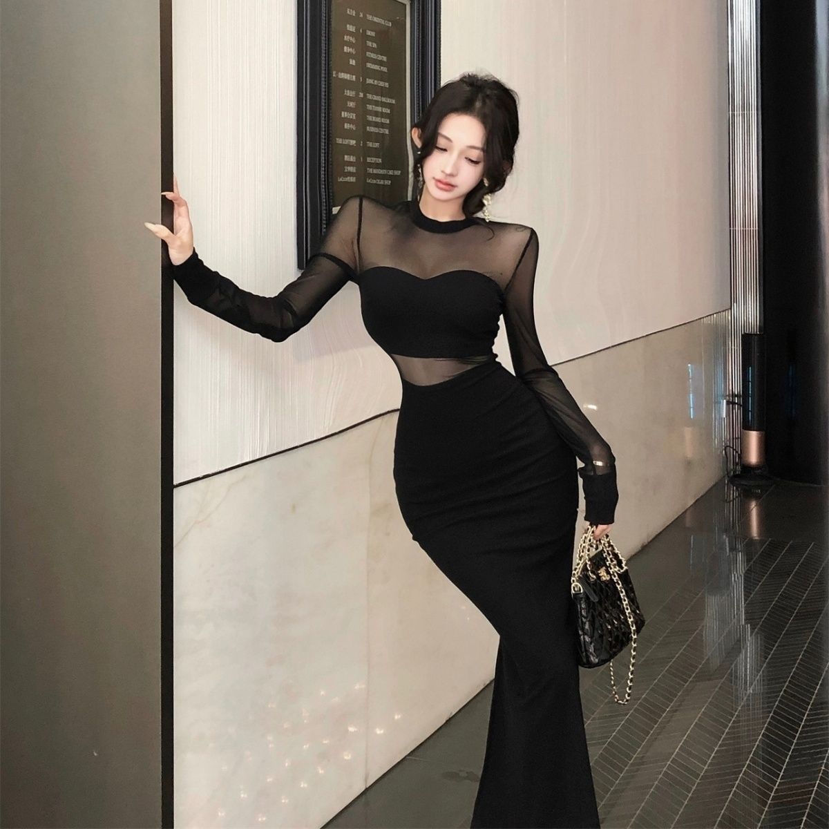 【涤纶材质】ins网纱拼接长袖性感连衣裙冬季内搭紧身长裙纯欲收腰