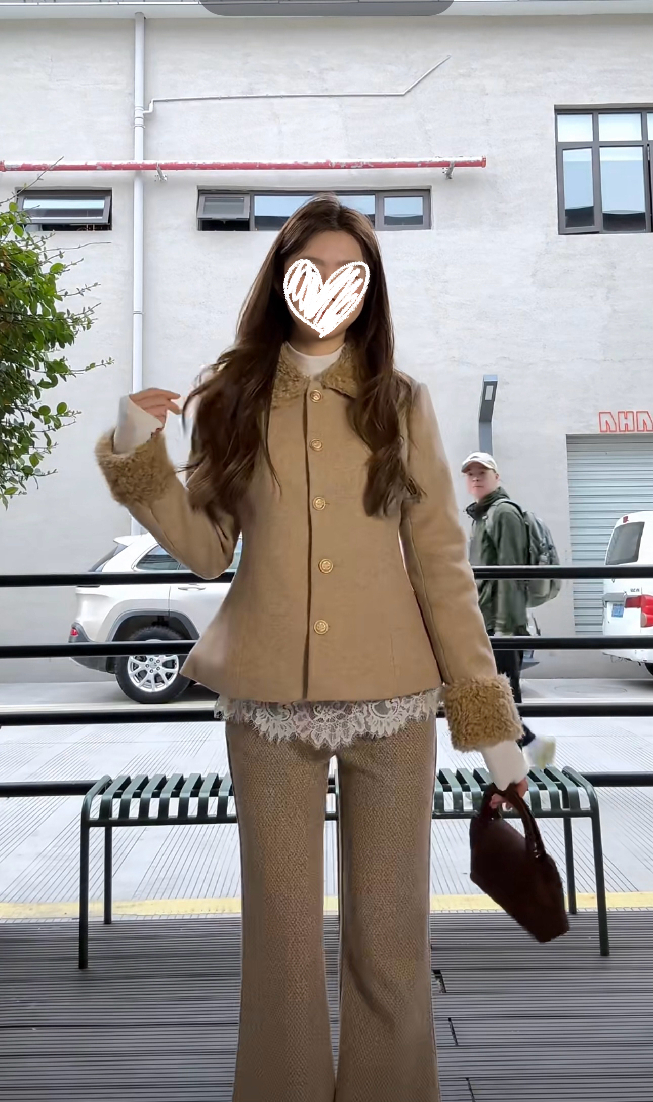 【京都雪雾】冬季小香风收腰娃娃领短款棉服